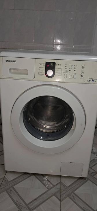 Продам стиральную машинку