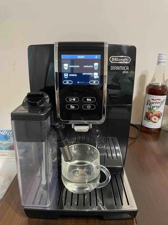 Кофе машина Delonghi Dinamica PLUS