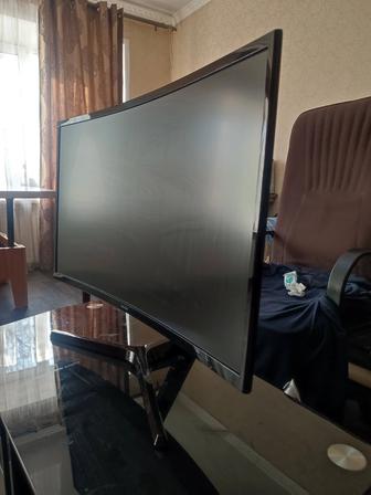 Продюймоваю монитор Самсунг 27 д.