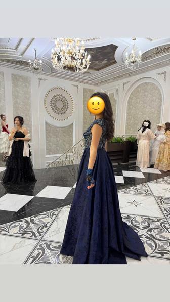 Продаю платье