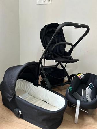 Продам коляску универсальную 3 в 1 Cybex Balios S Lux BLK, черный графит