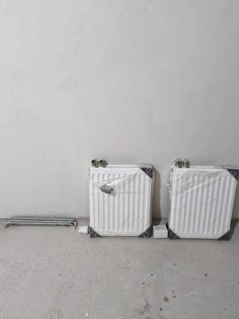 Продам радиаторы металлические новые в ванну, кухню