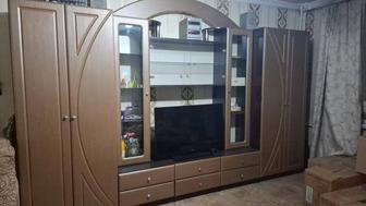 Продам стенку бу в отличном состоянии .