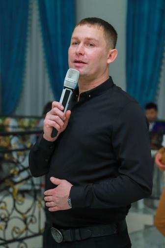 Тамада Ведущий всех мероприятий. Актер и импровизатор.