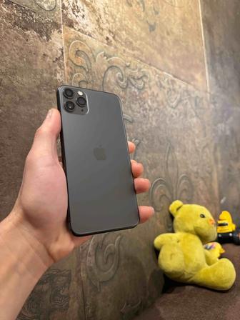 iPhone 11 Pro Max 256 ГБ