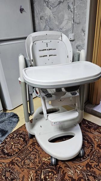 Продам стульчик для кормления