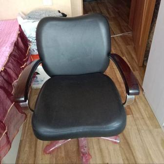 Продается кресло для салона красоты