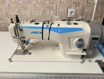 Продам швейную машинку H2 для средних и тяжелых тканей в отличном состоянии