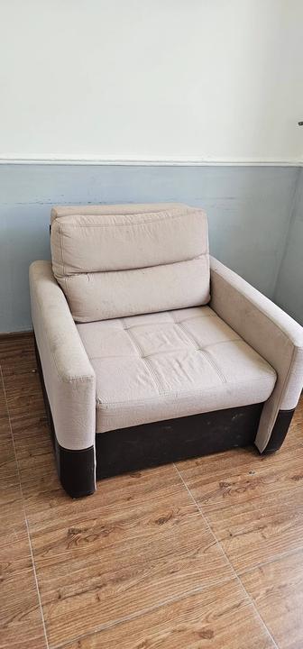 Продам раскладное кресло бу