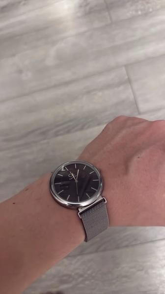 Продам часы Calvin Klein в хорошем состоянии
