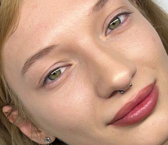 Модели на брови для обновления портфолио