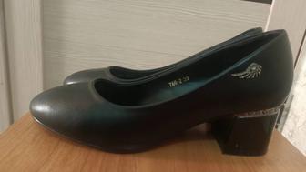 Женские туфли