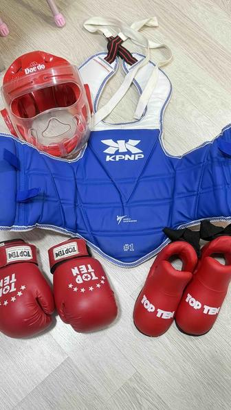 Продам реквизиты для Таэквондо