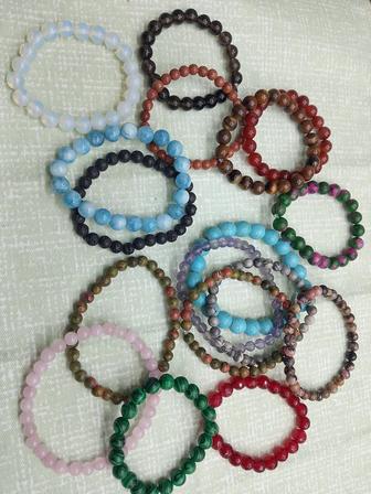 Продаю Натуральные каменные браслеты