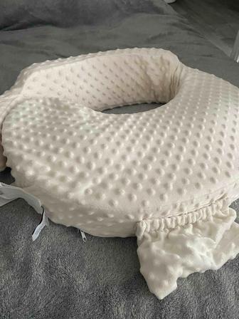 Подушка для кормления