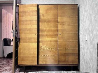 Шифоньер отдам бесплатно