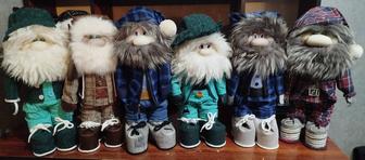 Домовые ручной работы