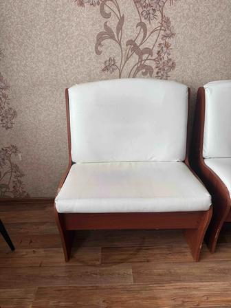 Диванчики для кухни