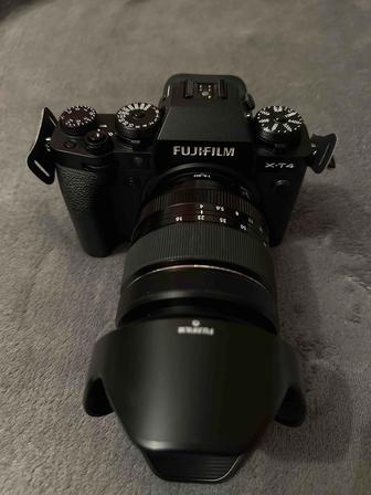 Продаю фотоаппарат Fujifilm XT4 с объективом 16-80mm