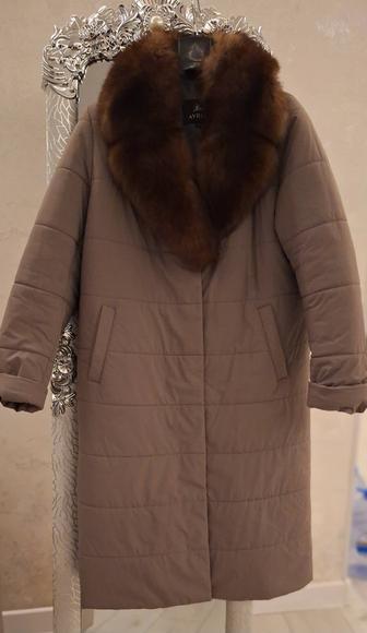 Продам пуховик