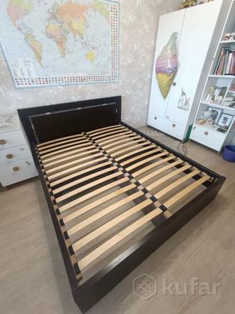 Продам кровать 160/200