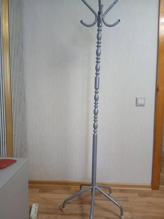 Продам вешалку