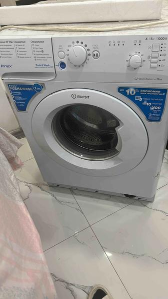 Продам стиральную машину