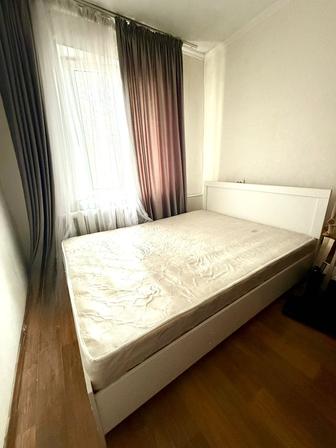 Полуторная кровать