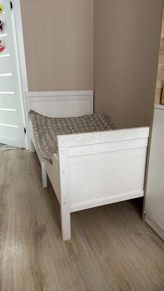 Продам кровать