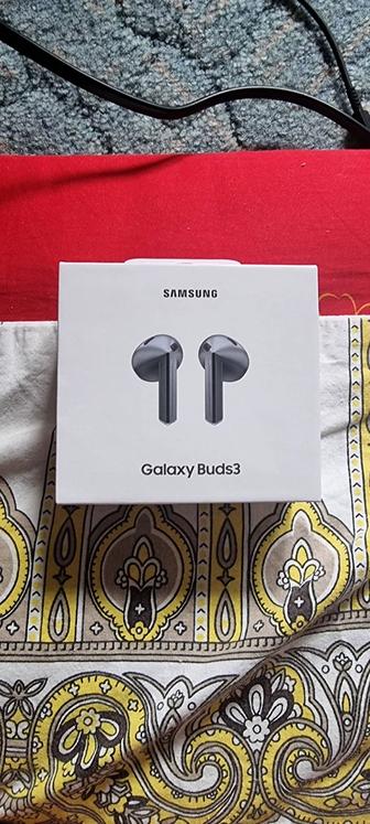 Samsung buds 3