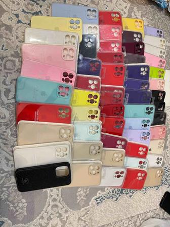 Продам чехлы на айфон