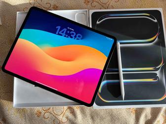 Продам iPad Pro 2024(M4), 13 дюймов, Wi-Fi esim, 8/256Гб плюс Apple Pencil