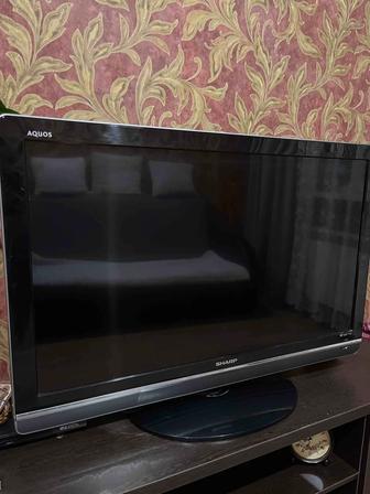 Отдам на запчасти телевизор