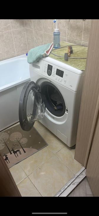 Продам стиральную машинку