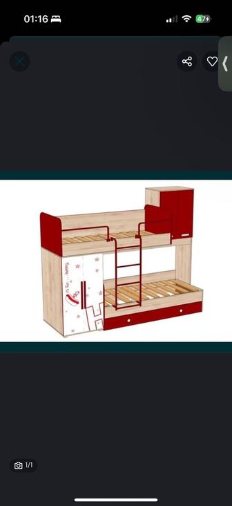 Продам двухъярусную детскую кровать