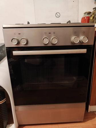 Продам!Газовая плита BOSCH