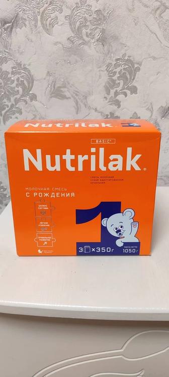 Продам детское питание.