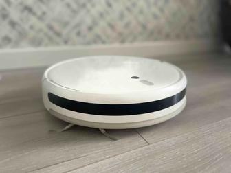 Робот пылесос
