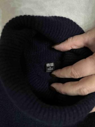 свитер джемпер водолазка от Uniqlo юникло