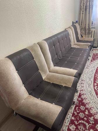 Диван для гостинной