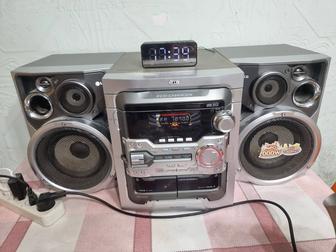 Срочно продам музыкальный центр лджи