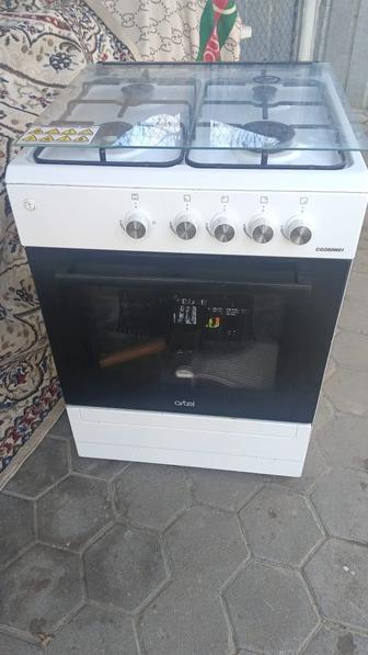 продам газовую плиту