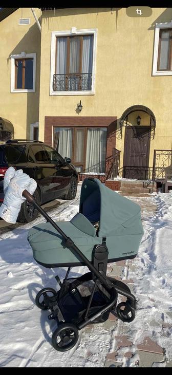 Продам коляску easywalker Charley