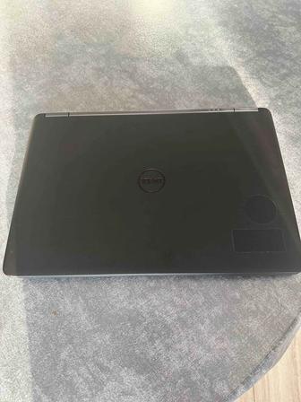 Ноутбук dell latitude E7450 и большой монитор к нему