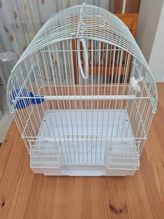 Продам клетку для попугая.