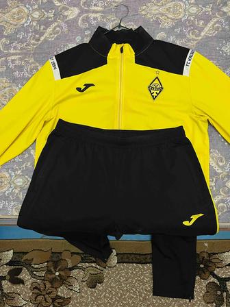 Парадный костюм фк Кайрат