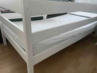 Продам кроватку детскую