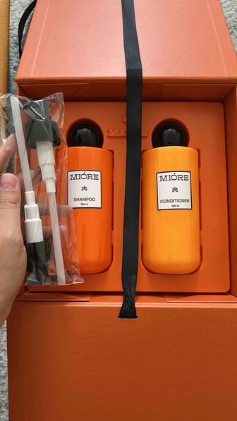 Шампунь MIOR - универсальный и очень деликатный.Подходит для всех типов вол