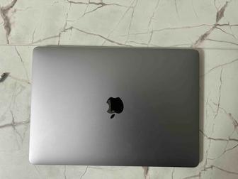 Продам MacBook M1 8/256 88%
