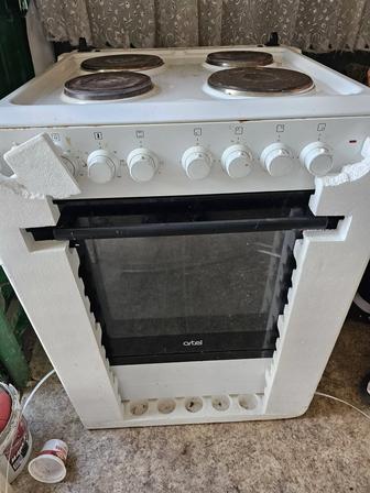 Продам электро плиту
